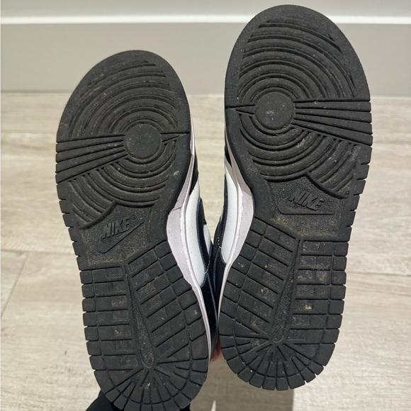 Nike Dunk Low (Pandas) 6.5 Women’s - Picture 5 of 6